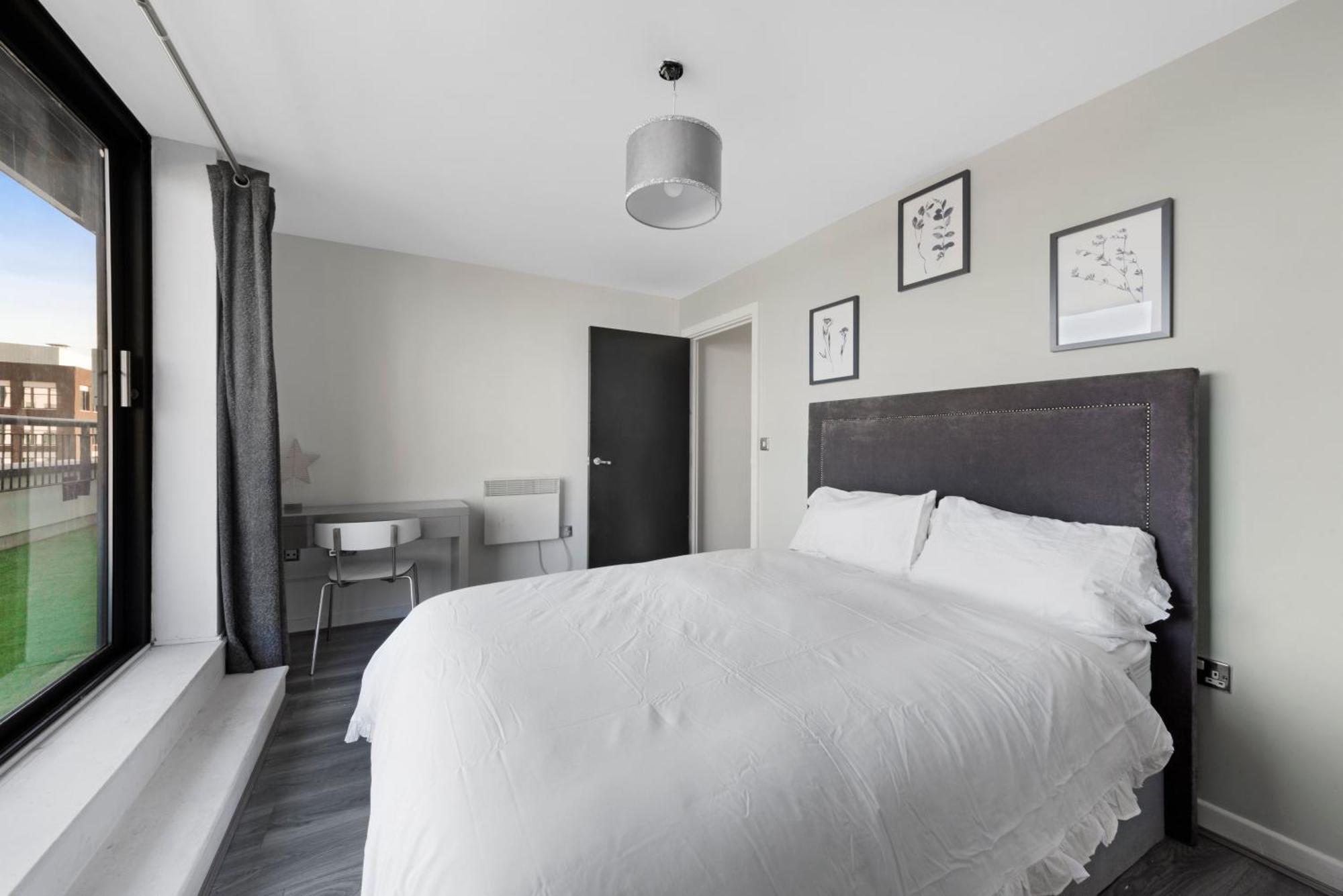Penthouse W/ Hot Tub Near Stratford, Westfield Appartement Londen Buitenkant foto