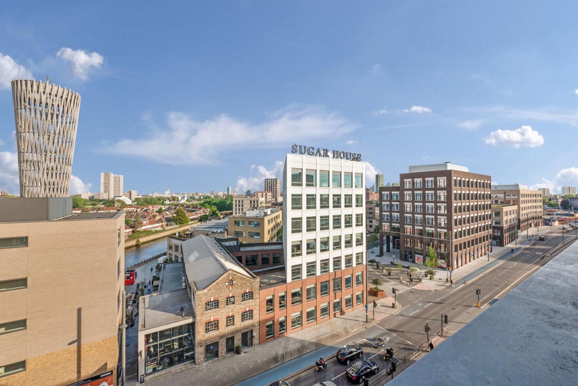 Penthouse W/ Hot Tub Near Stratford, Westfield Appartement Londen Buitenkant foto