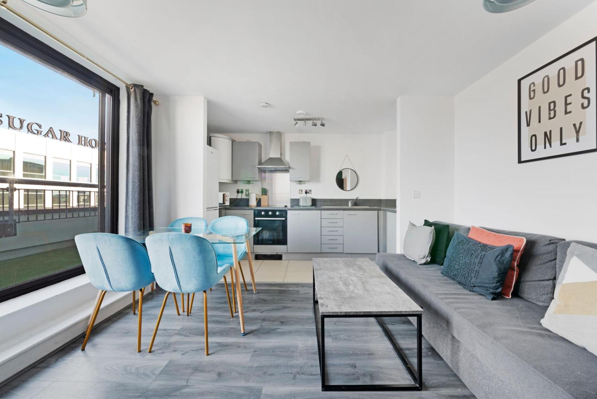 Penthouse W/ Hot Tub Near Stratford, Westfield Appartement Londen Buitenkant foto
