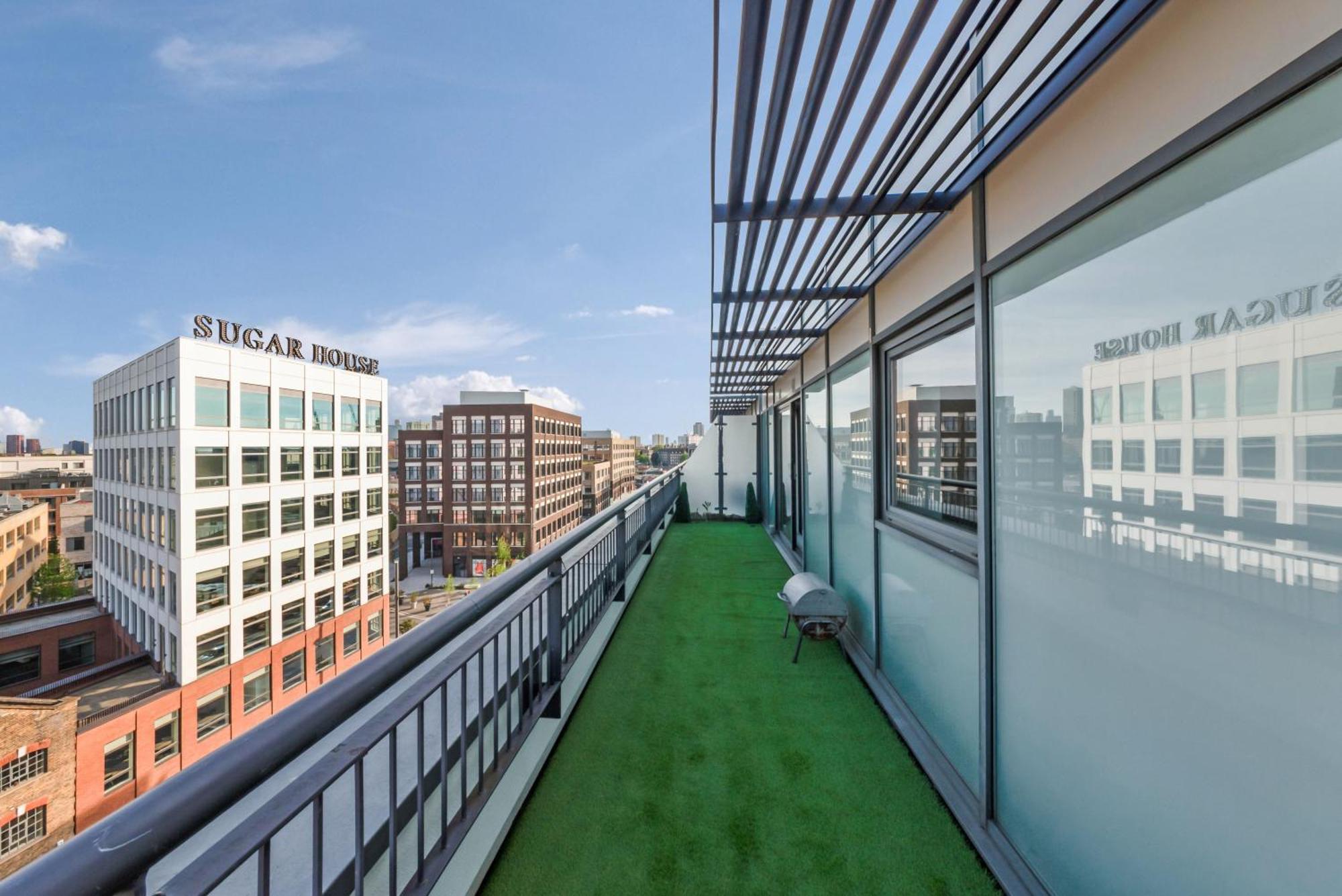 Penthouse W/ Hot Tub Near Stratford, Westfield Appartement Londen Buitenkant foto